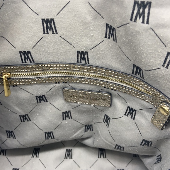 Antonio Melani silver snakeskin metallic satchel - Picture 12 of 12